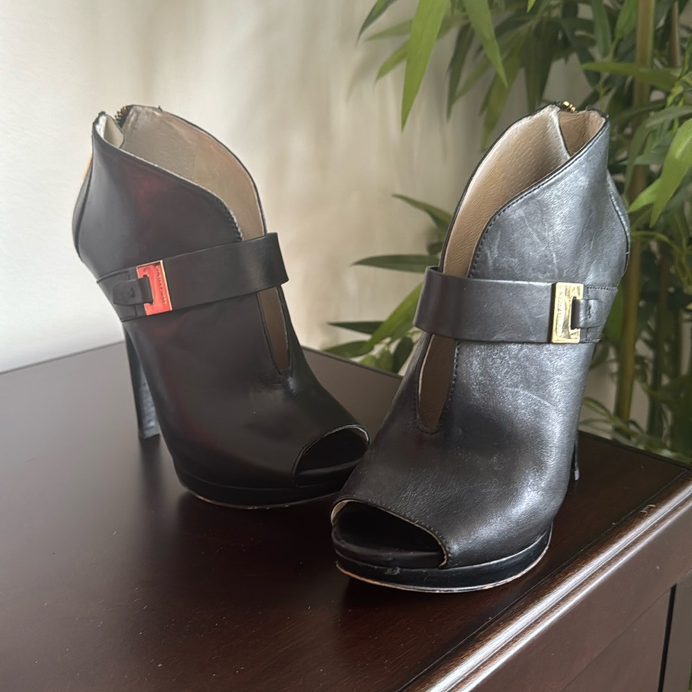 michael kors open toe bootie